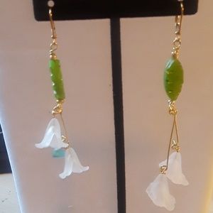 NWT SALE (2 lengths available) flowers Earrings